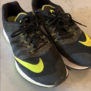 NIKE Running Shoe